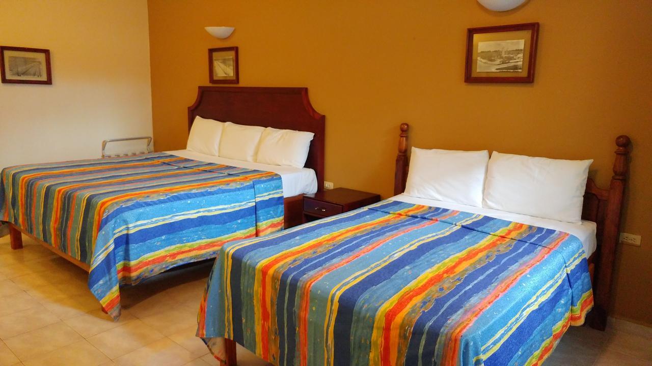 Sun Suites Cozumel Exterior foto